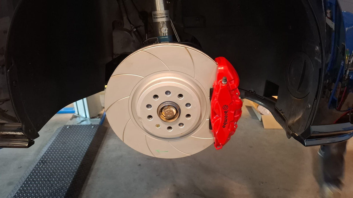 Kit Impianto Frenante Maggiorato gruppo VAG | Anteriore 4 pompanti Brembo 360x30 - Gruppo Vag - ProTech Engineering